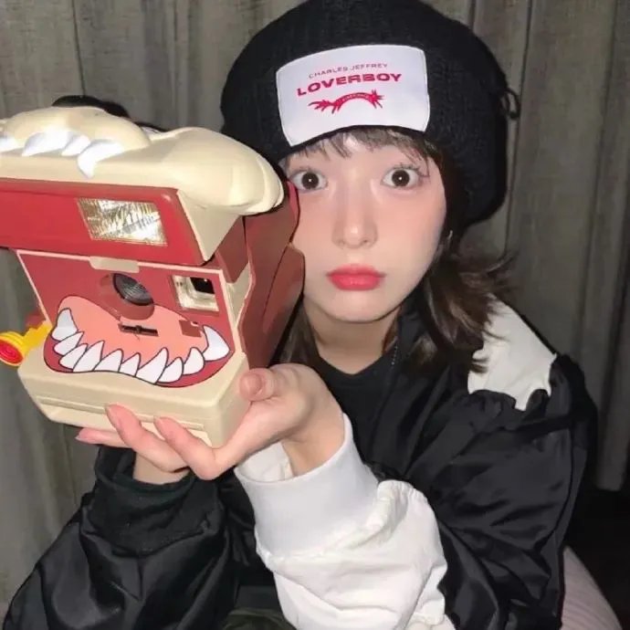 静默如你喧嚣如我